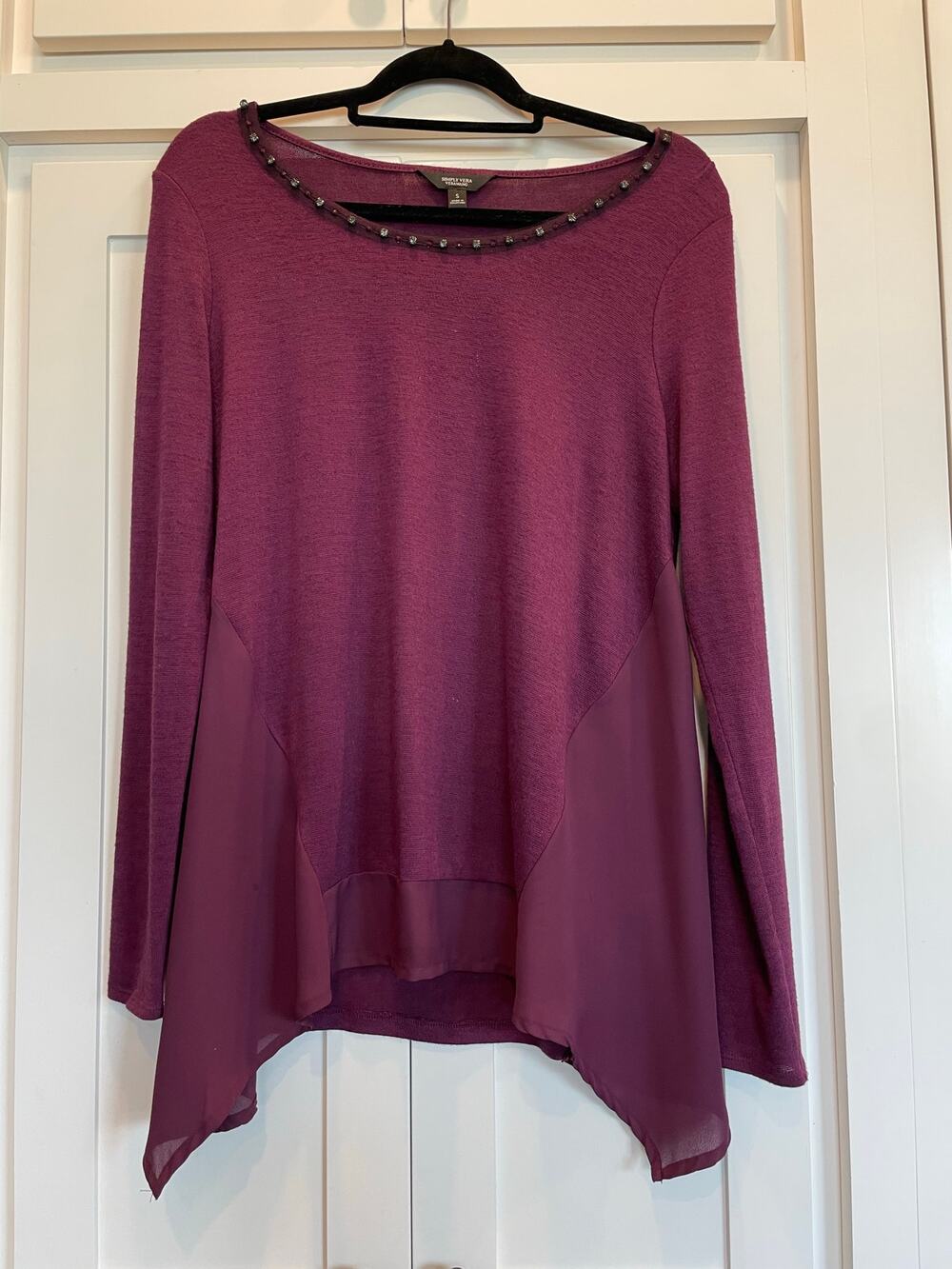 Simply Vera Vera Wang purple rhinestone  embellished tunic SM